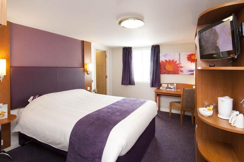 Premier Inn Premier Inn Crewe Nantwich Dış mekan fotoğraf